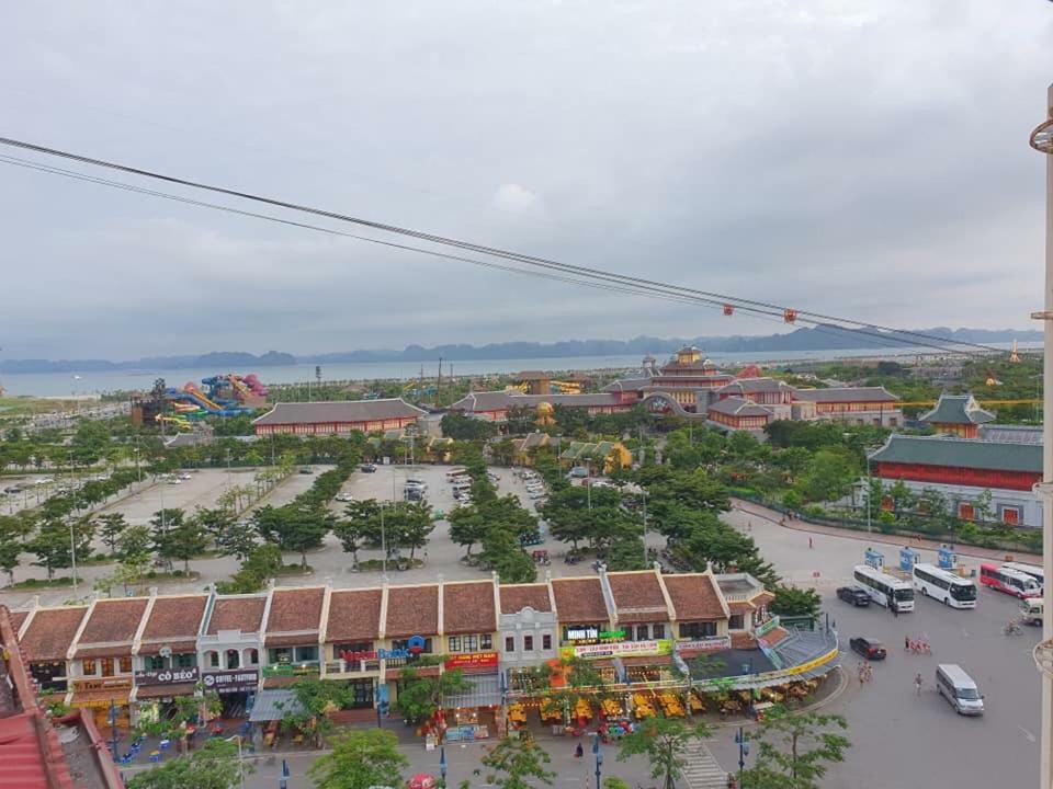 Thuy Duong Ha Long Hotel Bagian luar foto